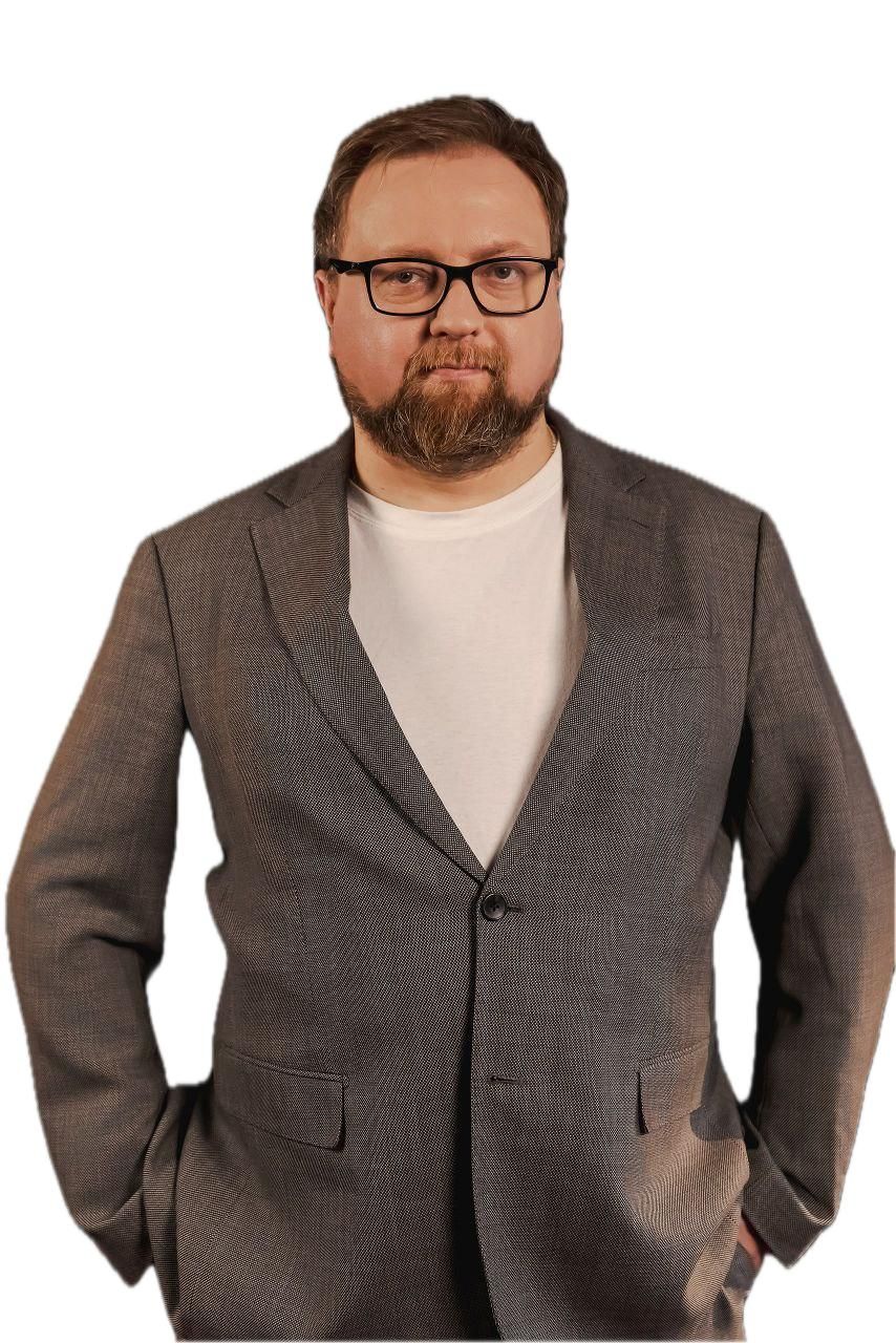 Якунин Дмитрий — генеральный директор продюсерского центра Мувистарт, член Совета Фонда поддержки регионального кинематографа