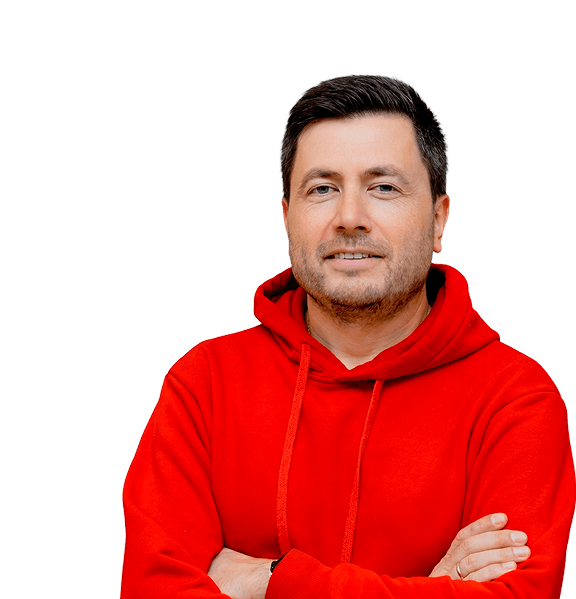 Чумаков Алексей — Сооснователь бизнес-клуба Хедлайнеры (топ-10 по мнению Forbes), сооснователь Всероссийского движения «Вдохновители»,
совладелец дизайн-студии «MAX»